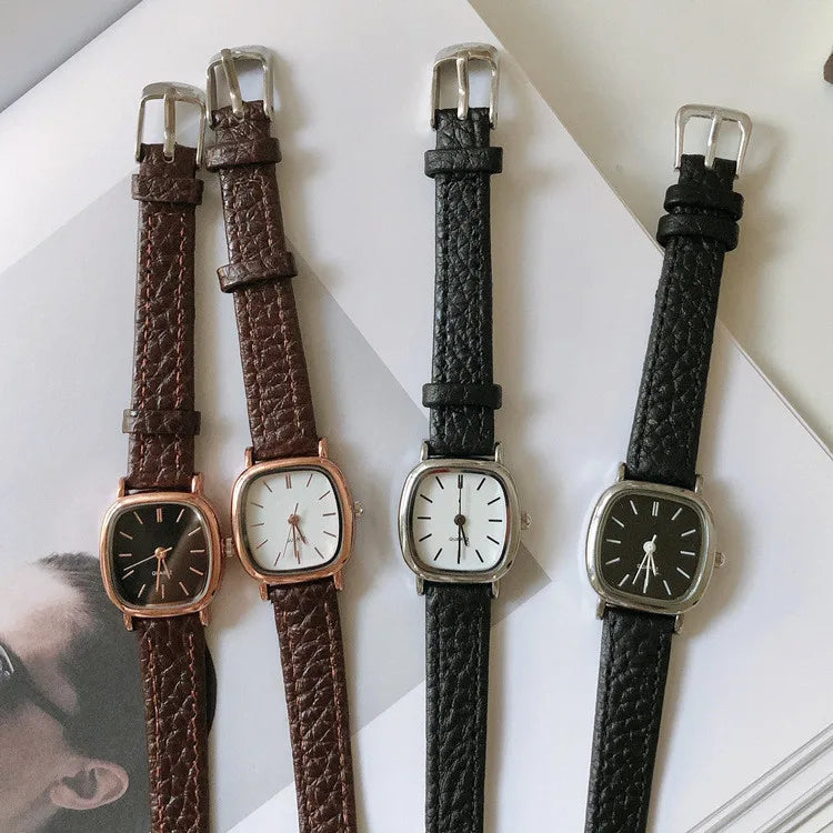 Lunarelle Vintage Bracelet Watch – High-Quality Simple Leather Strap Wristwatch for Women