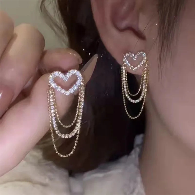 Lunarelle Elegant Gold Heart Pearl Studs – Korean Fashion Earrings for Women & Girls