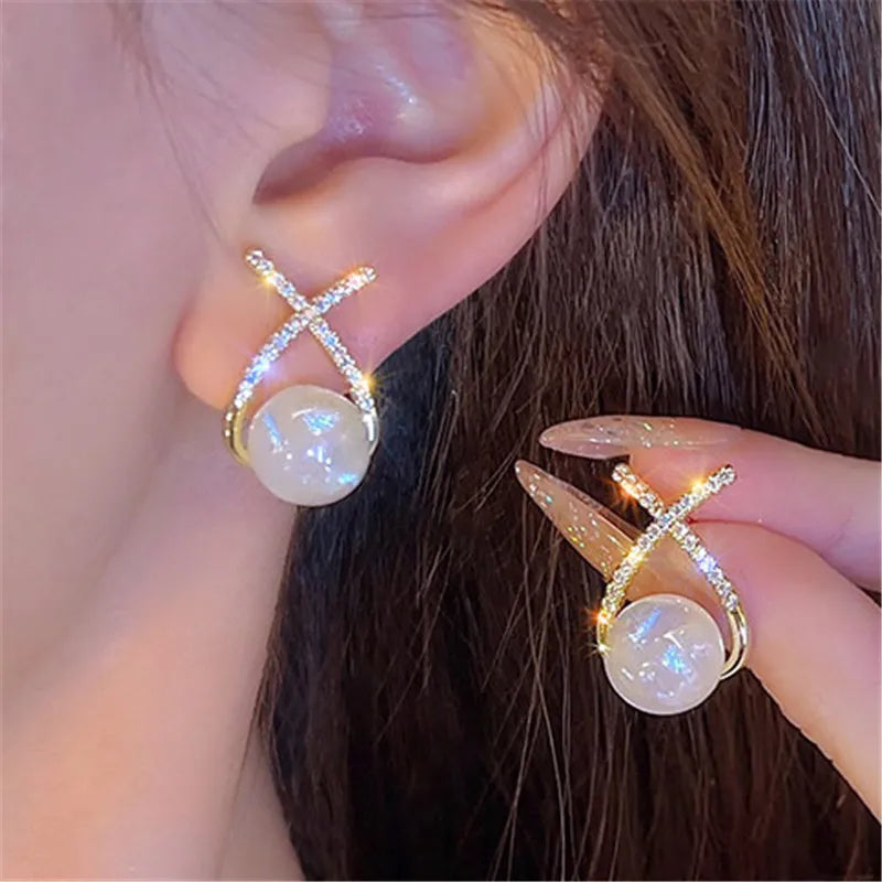 Lunarelle Elegant Gold Heart Pearl Studs – Korean Fashion Earrings for Women & Girls