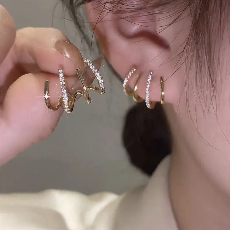 Lunarelle Elegant Gold Heart Pearl Studs – Korean Fashion Earrings for Women & Girls