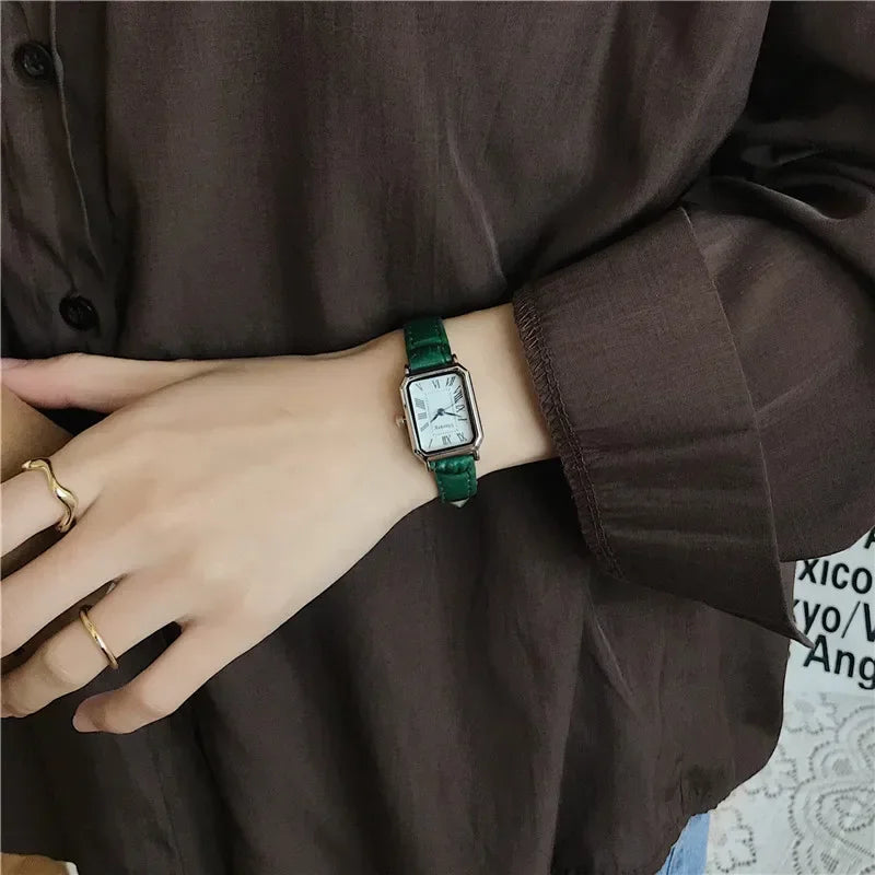 Lunarelle Retro Rectangle Watch – Classic Quartz Leather Strap for Women