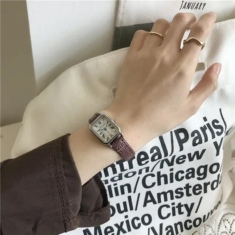 Lunarelle Retro Rectangle Watch – Classic Quartz Leather Strap for Women