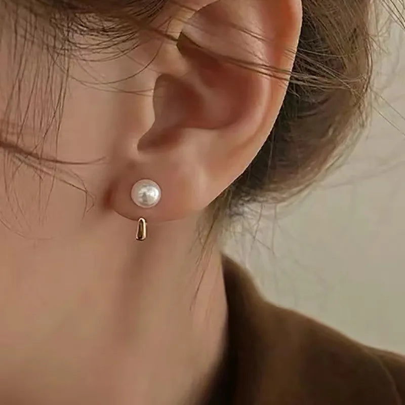 Lunarelle Elegant Gold Heart Pearl Studs – Korean Fashion Earrings for Women & Girls