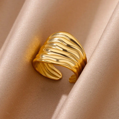 Lunarelle Geometric RING