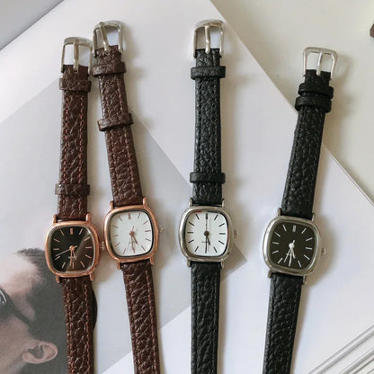 Lunarelle Vintage Bracelet Watch – High-Quality Simple Leather Strap Wristwatch for Women