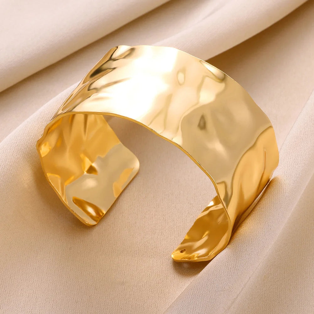 Lunarelle Chunky Flower Cuff – Gold Stainless Steel Bangle for Women