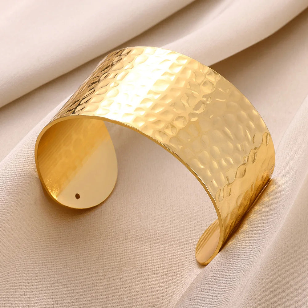Lunarelle Chunky Flower Cuff – Gold Stainless Steel Bangle for Women