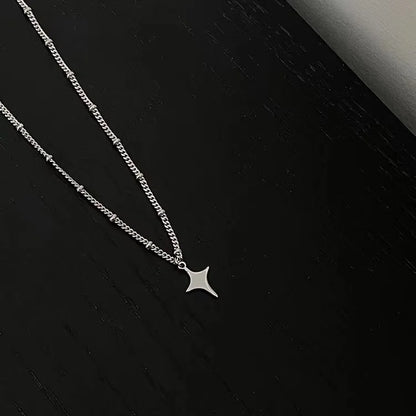 Lunarelle Star Hollow Choker – Trendy Pendant Chain for Men & Women