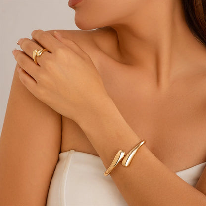 Lunarelle Chunky Waterdrop Bangle – Gold & Silver Twisted Open Cuff Bracelet for Women