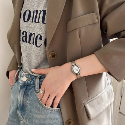 Lunarelle Small Oval Green Dial Watch – Simple Stainless Steel Quartz Wristwatch for Women