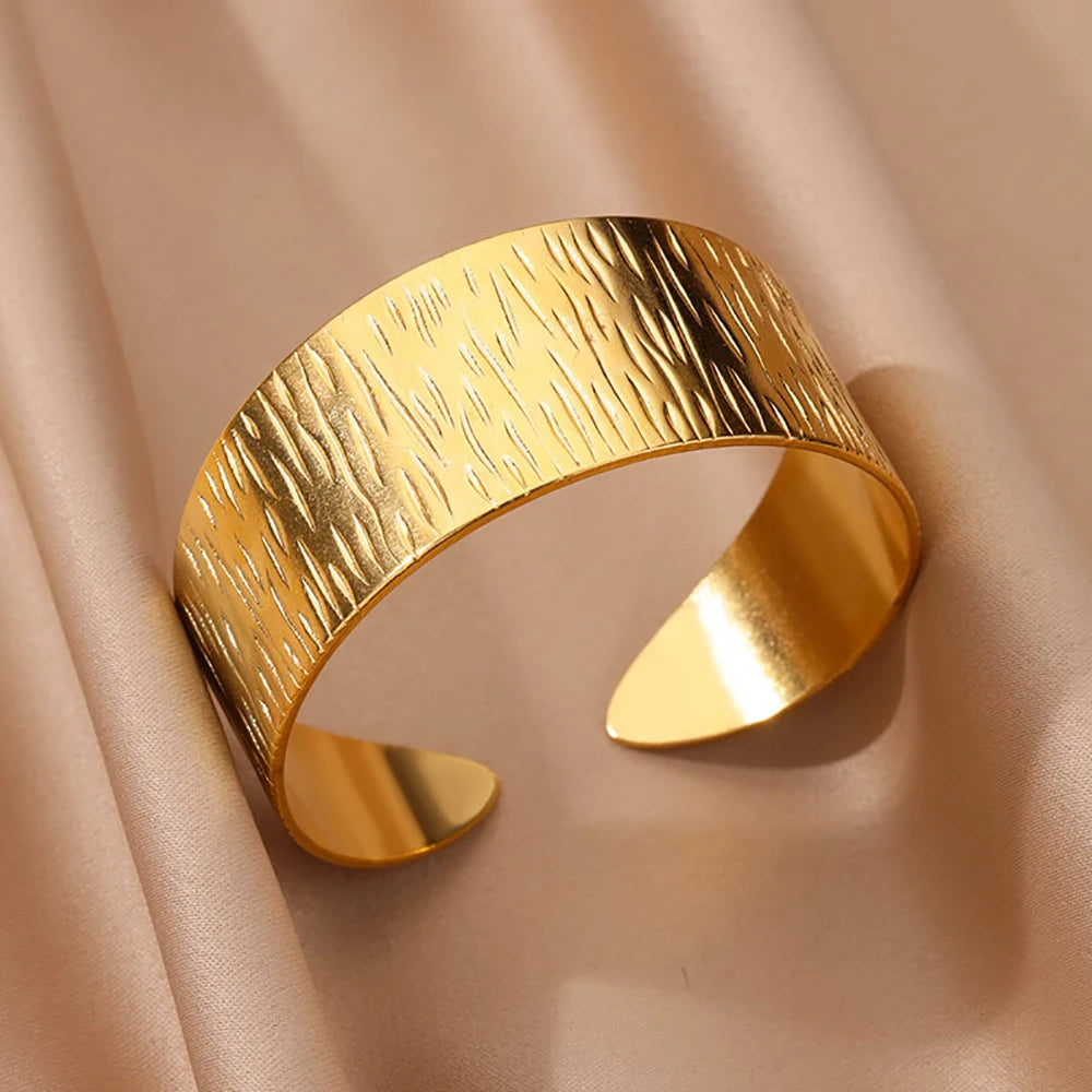Lunarelle Chunky Flower Cuff – Gold Stainless Steel Bangle for Women