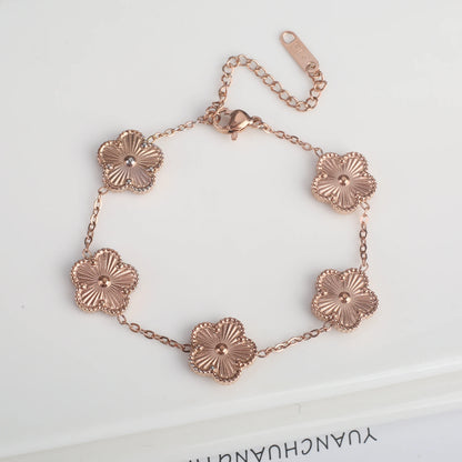 Vintage Clover 18K Gold Bracelet