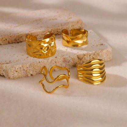 Lunarelle Geometric RING